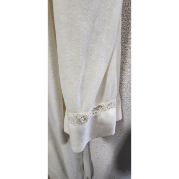 Carole  Vintage 100% Nylon Modestwear Winter  Maxi Nightgown Vacation Honeymoon - Picture 5 of 6